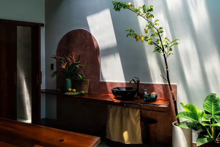 Nhà ở kết hợp với studio áo cưới được bố trí hợp lý - Ảnh 8. Nhà ở kết hợp với studio áo cưới được bố trí hợp lý - Ảnh 8.