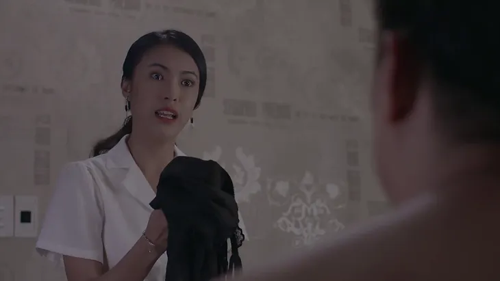 Tiệm ăn dì ghẻ - Tập 21: Nhi bắt quả tang chồng ngủ với người yêu cũ - Ảnh 2. Tiệm ăn dì ghẻ - Tập 21: Nhi bắt quả tang chồng ngủ với người yêu cũ - Ảnh 2.