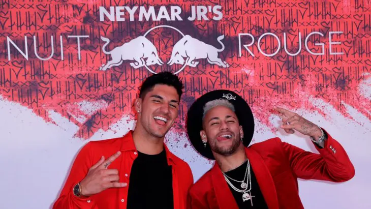 Neymar lập hat-trick chấn thương sau sinh nhật - Ảnh 1. Neymar lập hat-trick chấn thương sau sinh nhật - Ảnh 1.