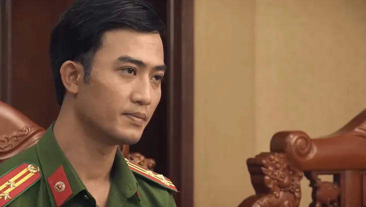Sinh tử - Tập 58: Thông (Doãn Quốc Đam) bị Giám đốc CA đánh động - Ảnh 1. Sinh tử - Tập 58: Thông (Doãn Quốc Đam) bị Giám đốc CA đánh động - Ảnh 1.