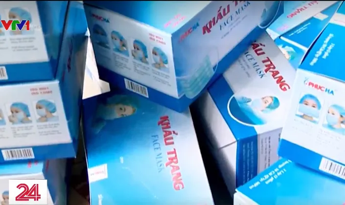 Kiểm tra, thu giữ số lượng lớn khẩu trang y tế do người nước ngoài thu gom - Ảnh 1. Kiểm tra, thu giữ số lượng lớn khẩu trang y tế do người nước ngoài thu gom - Ảnh 1.