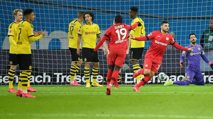 Bayer Leverkusen 4-3 Borussia Dortmund: Cơn mưa bàn thắng - Ảnh 2. Bayer Leverkusen 4-3 Borussia Dortmund: Cơn mưa bàn thắng - Ảnh 2.