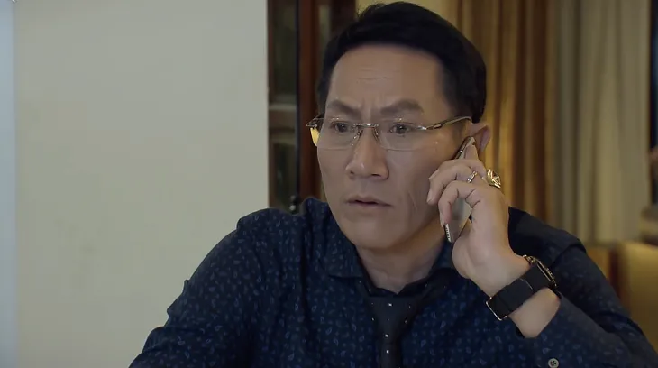Đừng bắt em phải quên - Tập 3: Linh (NSƯT Kim Oanh) hồn nhiên gọi điện than mệt với Luân (NSƯT Hoàng Hải) giữa đêm - Ảnh 1. Đừng bắt em phải quên - Tập 3: Linh (NSƯT Kim Oanh) hồn nhiên gọi điện than mệt với Luân (NSƯT Hoàng Hải) giữa đêm - Ảnh 1.