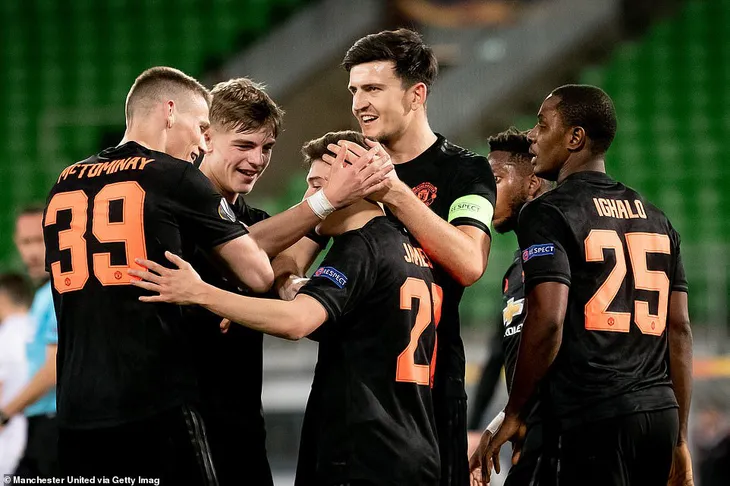 LASK 0 - 5 Manchester United: Quỷ Đỏ đặt 1 chân vào tứ kết Europa League - Ảnh 2. LASK 0 - 5 Manchester United: Quỷ Đỏ đặt 1 chân vào tứ kết Europa League - Ảnh 2.