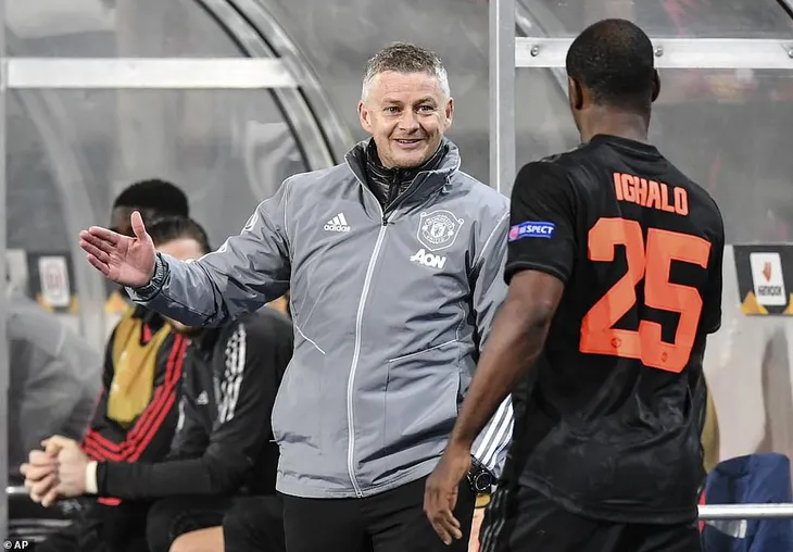 LASK 0 - 5 Manchester United: Quỷ Đỏ đặt 1 chân vào tứ kết Europa League - Ảnh 1. LASK 0 - 5 Manchester United: Quỷ Đỏ đặt 1 chân vào tứ kết Europa League - Ảnh 1.