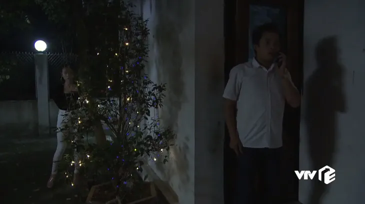 Cô gái nhà người ta - Tập 23: Huy động cả Đào, Quất, nhóm Khoa vẫn đau đớn sập bẫy của ông Tài - Ảnh 5. Cô gái nhà người ta - Tập 23: Huy động cả Đào, Quất, nhóm Khoa vẫn đau đớn sập bẫy của ông Tài - Ảnh 5.