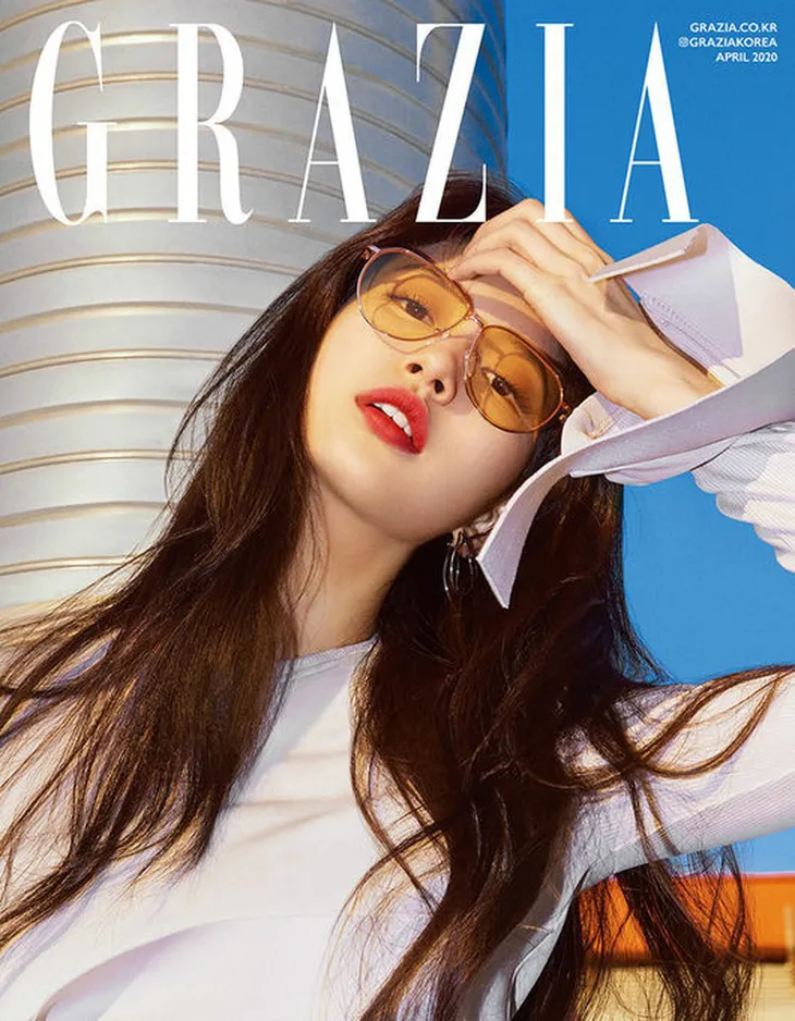 Suzy sang trọng và trẻ trung trên Grazia - Ảnh 2.