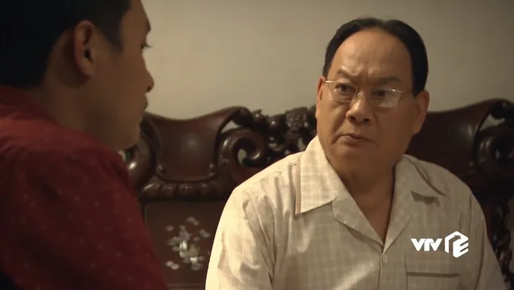 Cô gái nhà người ta - Tập 24: Quân không đủ gan giết ông Đẩu, ông Tài nghĩ cách gì khác? - Ảnh 7. Cô gái nhà người ta - Tập 24: Quân không đủ gan giết ông Đẩu, ông Tài nghĩ cách gì khác? - Ảnh 7.
