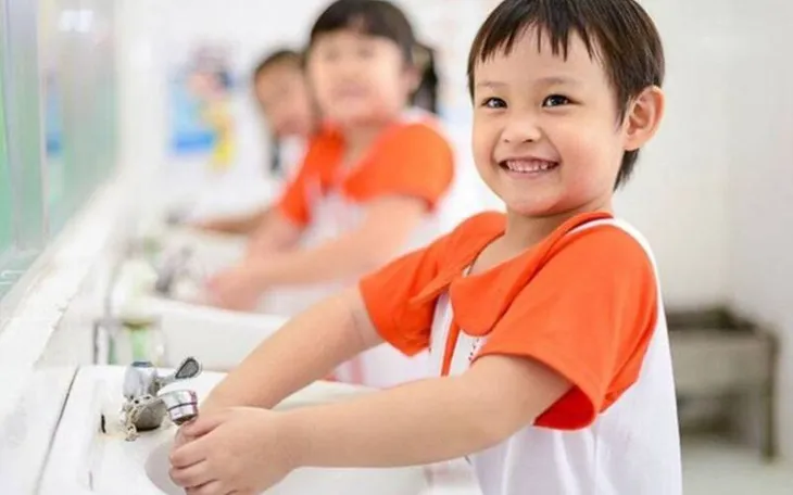 “Kiềng 3 chân” bảo vệ trẻ thơ an toàn trước dịch bệnh viêm phổi do COVID-19 - Ảnh 3. “Kiềng 3 chân” bảo vệ trẻ thơ an toàn trước dịch bệnh viêm phổi do COVID-19 - Ảnh 3.