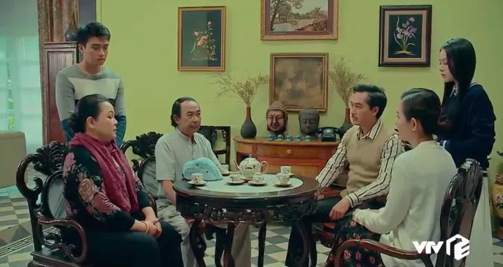 Nước mắt loài cỏ dại - Tập 34: Dạ Thảo bàng hoàng khi gia đình Trọng đến hủy hôn - Ảnh 12. Nước mắt loài cỏ dại - Tập 34: Dạ Thảo bàng hoàng khi gia đình Trọng đến hủy hôn - Ảnh 12.