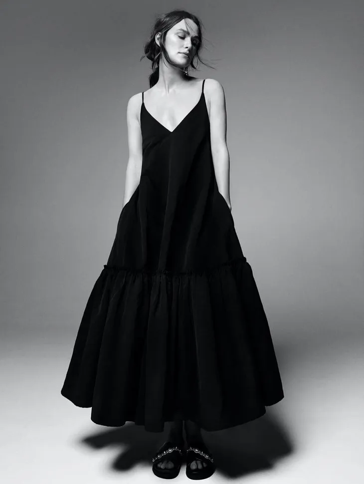 Keira Knightley tỏa sáng trên PORTER Edit - Ảnh 5. Keira Knightley tỏa sáng trên PORTER Edit - Ảnh 5.