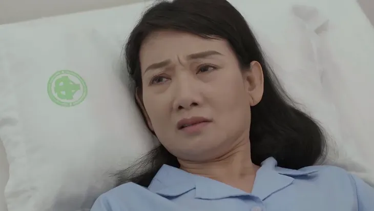 Tiệm ăn dì ghẻ - Tập 33: Bà Phương (NSƯT Mỹ Uyên) vạch mặt tiểu tam với bà thông gia - Ảnh 3. Tiệm ăn dì ghẻ - Tập 33: Bà Phương (NSƯT Mỹ Uyên) vạch mặt tiểu tam với bà thông gia - Ảnh 3.