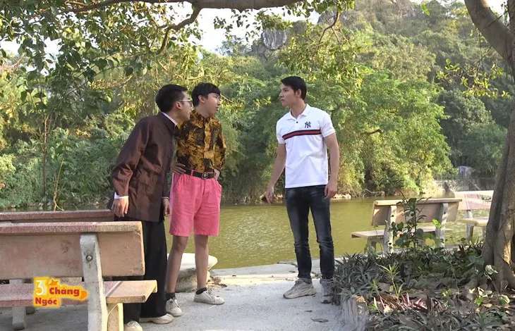 Phim sitcom Ba chàng ngốc: Điều tra việc trại vịt mất trộm trứng, tá hỏa vì liên quan tới bố vợ tương lai - Ảnh 8. Phim sitcom Ba chàng ngốc: Điều tra việc trại vịt mất trộm trứng, tá hỏa vì liên quan tới bố vợ tương lai - Ảnh 8.
