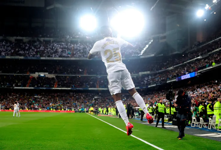 Real Madrid giành chiến thắng trước Barcelona trong trận Siêu kinh điển - Ảnh 1. Real Madrid giành chiến thắng trước Barcelona trong trận Siêu kinh điển - Ảnh 1.