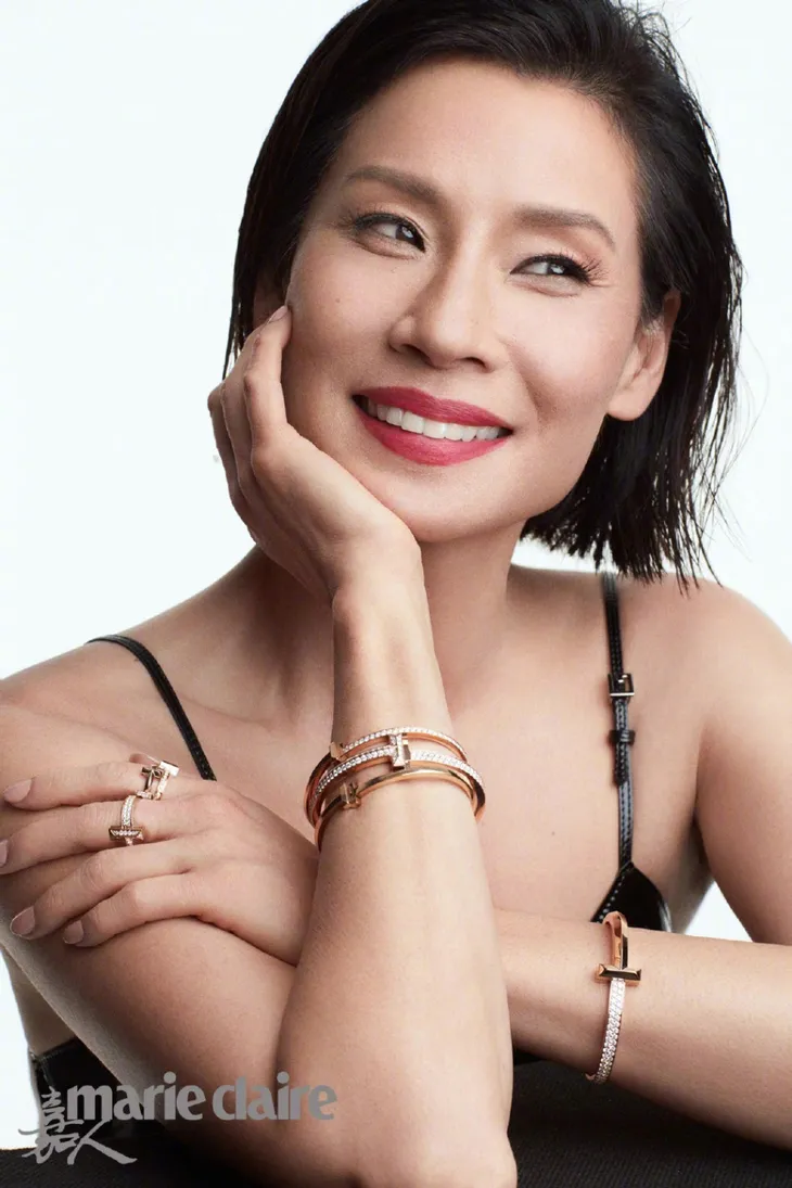 Choáng ngợp với sự biến hóa của Lucy Liu - Ảnh 9. Choáng ngợp với sự biến hóa của Lucy Liu - Ảnh 9.