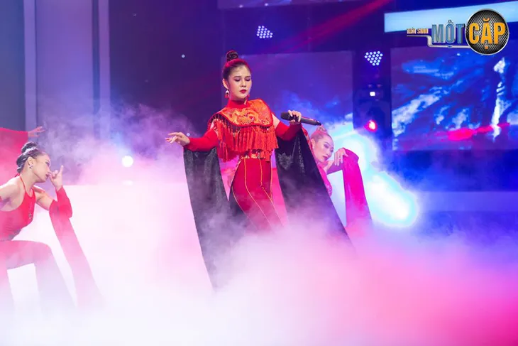 Trời sinh một cặp: MC Thu Hoài nhận điểm 10 từ giám khảo với mashup Bánh trôi nước - Túy âm - Ảnh 7. Trời sinh một cặp: MC Thu Hoài nhận điểm 10 từ giám khảo với mashup Bánh trôi nước - Túy âm - Ảnh 7.