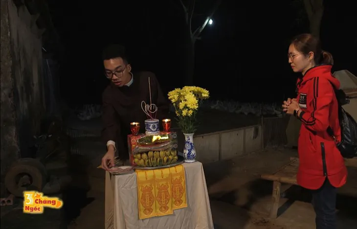 Phim sitcom Ba chàng ngốc: Nhận cái kết đắng vì dùng chiêu trò lừa đảo khách mua vịt online - Ảnh 3. Phim sitcom Ba chàng ngốc: Nhận cái kết đắng vì dùng chiêu trò lừa đảo khách mua vịt online - Ảnh 3.