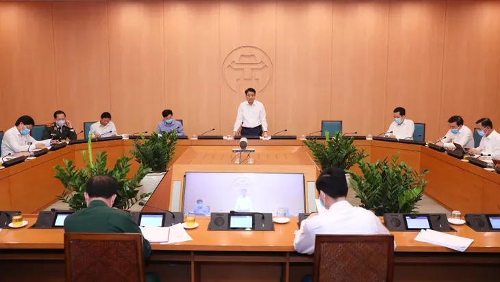 Hà Nội tăng cường các biện pháp phòng, chống dịch lây lan ra cộng đồng - Ảnh 1. Hà Nội tăng cường các biện pháp phòng, chống dịch lây lan ra cộng đồng - Ảnh 1.