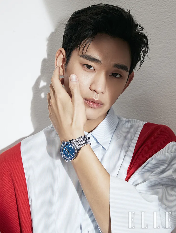 Lâu lâu tung ảnh, Kim Soo Hyun vẫn điển trai hút mắt fan - Ảnh 4. Lâu lâu tung ảnh, Kim Soo Hyun vẫn điển trai hút mắt fan - Ảnh 4.