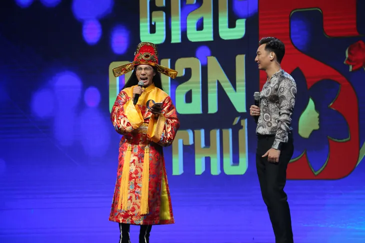 Kinh ngạc với chàng trai lồng tiếng được hơn 10 giọng nói khác nhau tại Giác quan thứ 6 - Ảnh 1. Kinh ngạc với chàng trai lồng tiếng được hơn 10 giọng nói khác nhau tại Giác quan thứ 6 - Ảnh 1.