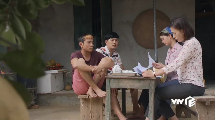 Cô gái nhà người ta: Khoa giáng đòn mạnh khiến ông Tài thua đau - Ảnh 2. Cô gái nhà người ta: Khoa giáng đòn mạnh khiến ông Tài thua đau - Ảnh 2.
