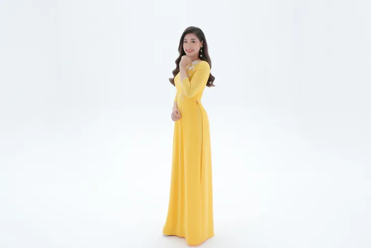 Sao mai Bích Hồng hát về tình yêu của người mẹ nhân ngày 8/3 - Ảnh 15. Sao mai Bích Hồng hát về tình yêu của người mẹ nhân ngày 8/3 - Ảnh 15.