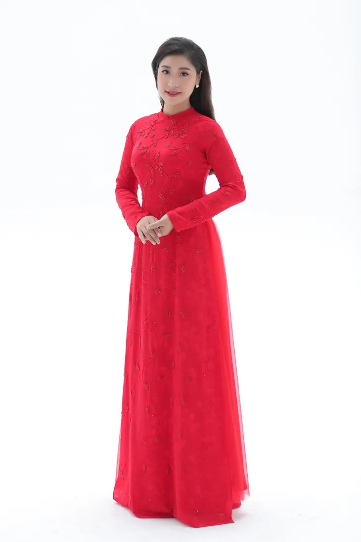 Sao mai Bích Hồng hát về tình yêu của người mẹ nhân ngày 8/3 - Ảnh 5. Sao mai Bích Hồng hát về tình yêu của người mẹ nhân ngày 8/3 - Ảnh 5.