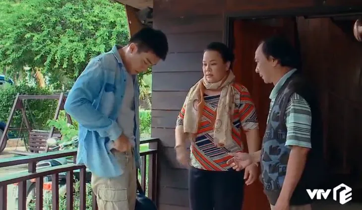 Nước mắt loài cỏ dại - Tập 32: Dạ Thảo hiểu lầm Trọng hết yêu mình - Ảnh 3. Nước mắt loài cỏ dại - Tập 32: Dạ Thảo hiểu lầm Trọng hết yêu mình - Ảnh 3.