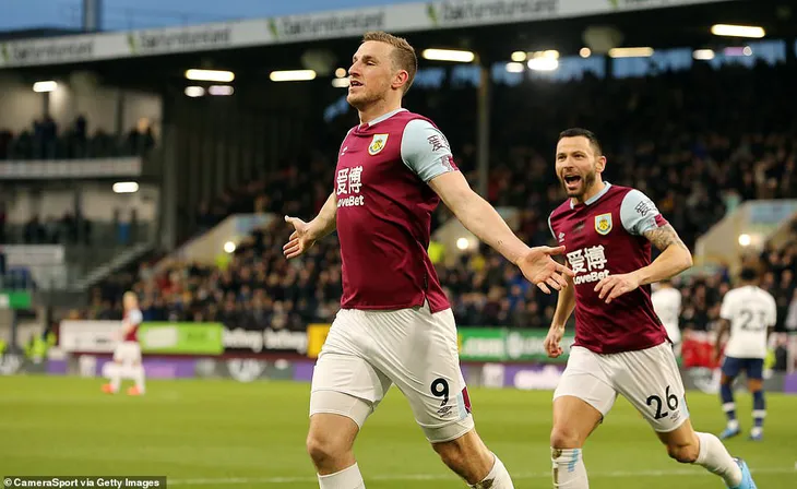 Burnley 1-1 Tottenham: Cứu nguy nhờ phạt đền - Ảnh 1. Burnley 1-1 Tottenham: Cứu nguy nhờ phạt đền - Ảnh 1.