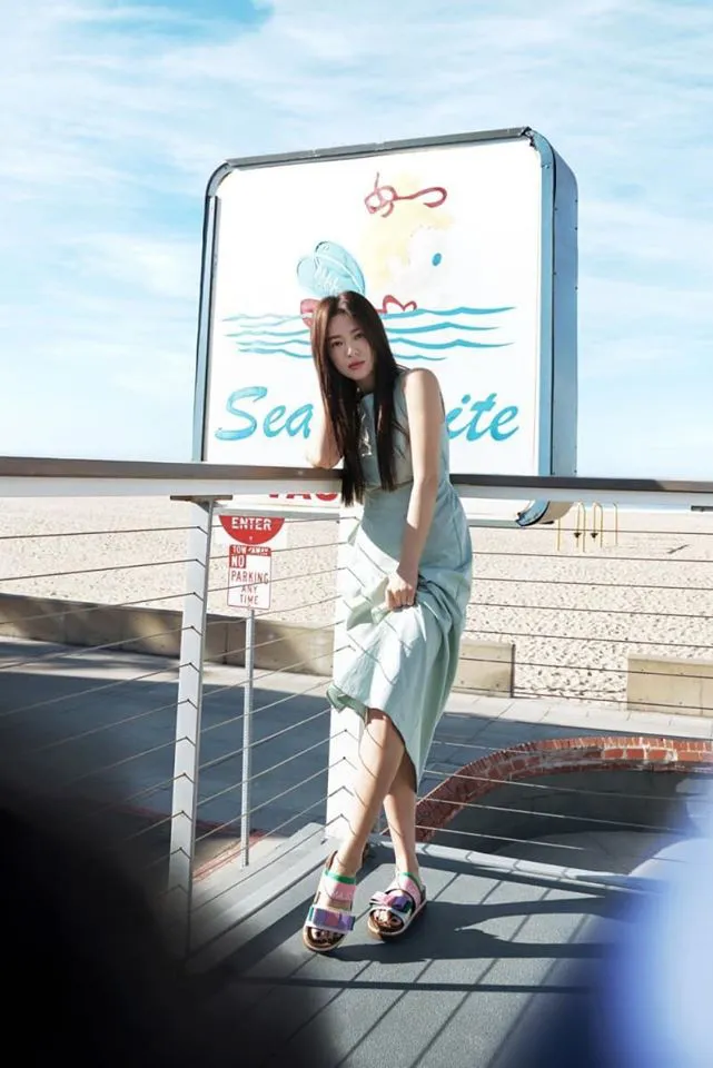 Song Hye Kyo tiết lộ khoảnh khắc được là chính mình - Ảnh 2. Song Hye Kyo tiết lộ khoảnh khắc được là chính mình - Ảnh 2.