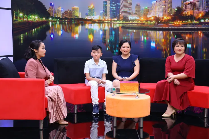 Ốc Thanh Vân: “Hai vợ chồng tôi từng rất xấu hổ, hối hận khi cãi nhau trước mặt con” - Ảnh 1. Ốc Thanh Vân: “Hai vợ chồng tôi từng rất xấu hổ, hối hận khi cãi nhau trước mặt con” - Ảnh 1.
