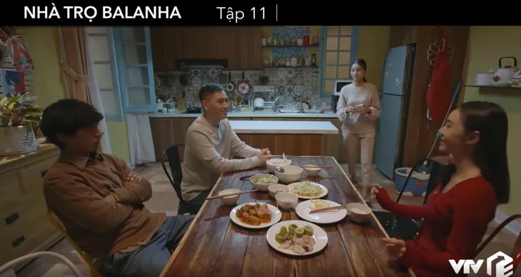 Nhà trọ Balanha - Tập 11: Lâm bực bội ra mặt khi thấy Sơn quan tâm đến Hân - Ảnh 1. Nhà trọ Balanha - Tập 11: Lâm bực bội ra mặt khi thấy Sơn quan tâm đến Hân - Ảnh 1.