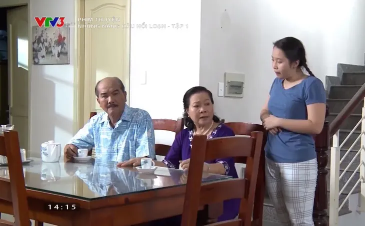 Những nàng dâu nổi loạn - Tập 1: Mẹ chồng biến đám giỗ thành cuộc thi nấu ăn, các nàng dâu méo mặt - Ảnh 4. Những nàng dâu nổi loạn - Tập 1: Mẹ chồng biến đám giỗ thành cuộc thi nấu ăn, các nàng dâu méo mặt - Ảnh 4.