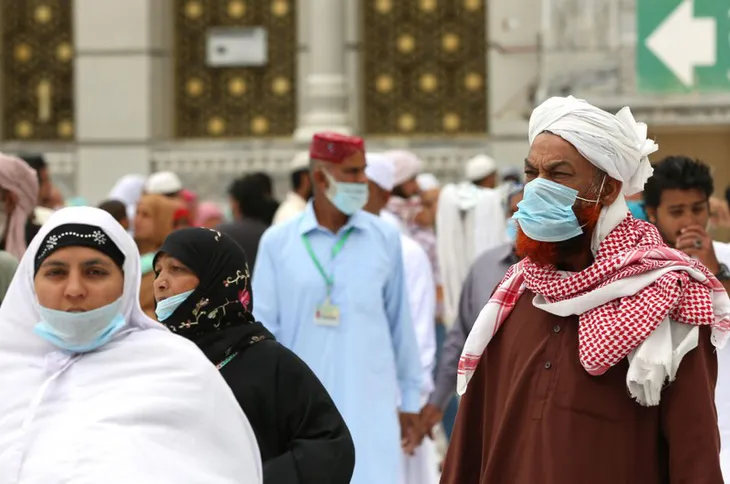 Saudi Arabia tuyên bố lệnh giới nghiêm vô thời hạn đối phó COVID-19 - Ảnh 1. Saudi Arabia tuyên bố lệnh giới nghiêm vô thời hạn đối phó COVID-19 - Ảnh 1.