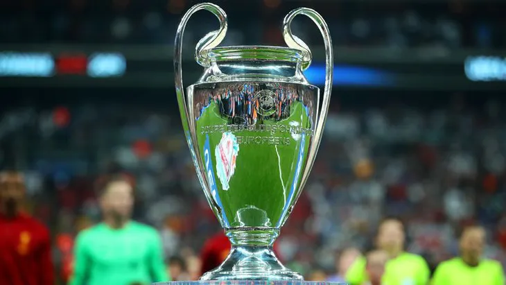 UEFA chạy đua với thời gian để đưa Champions League trở lại vào tháng 8/2020 - Ảnh 2. UEFA chạy đua với thời gian để đưa Champions League trở lại vào tháng 8/2020 - Ảnh 2.