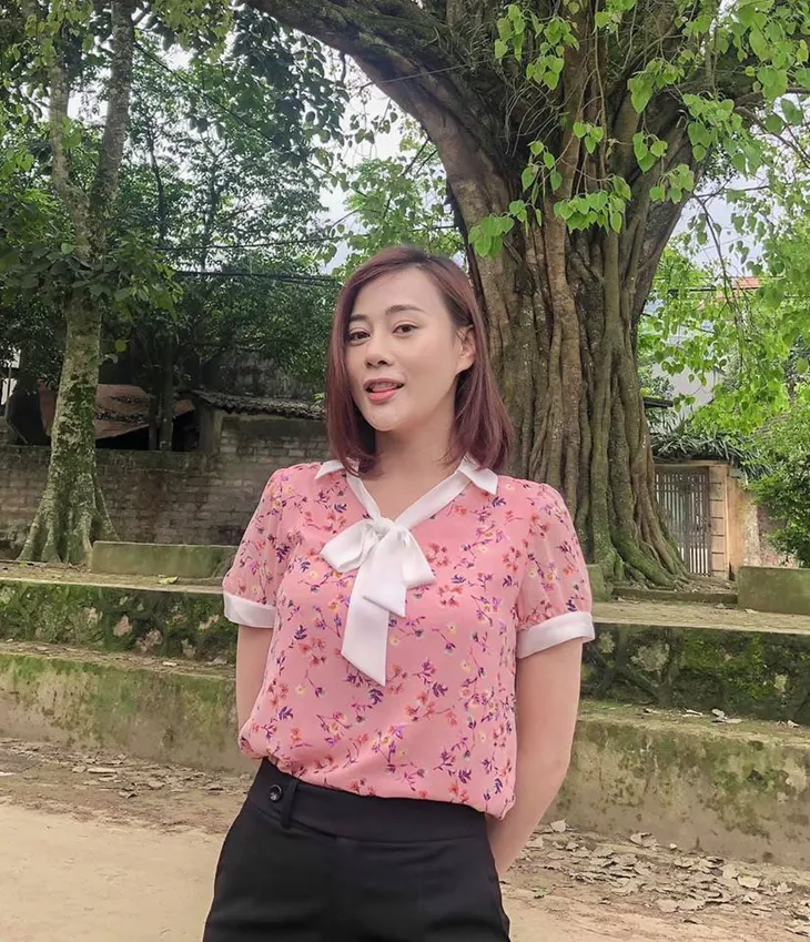 Muôn kiểu cảm xúc của các diễn viên trên phim trường Những ngày không quên - Ảnh 3. Muôn kiểu cảm xúc của các diễn viên trên phim trường Những ngày không quên - Ảnh 3.