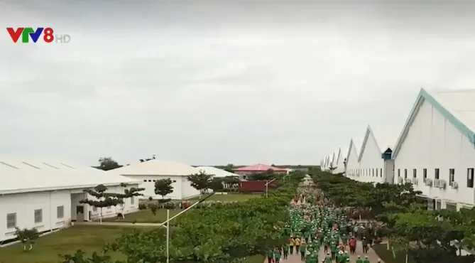 Campuchia: Hơn 95% nhà máy làm việc bình thường dịp Tết Chol Chhnam Thmay - Ảnh 1. Campuchia: Hơn 95% nhà máy làm việc bình thường dịp Tết Chol Chhnam Thmay - Ảnh 1.