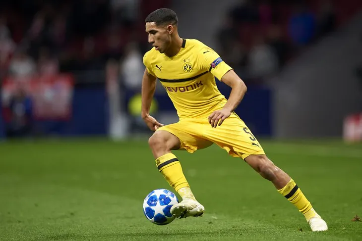 Bayern Munich quyết lôi kéo sao Dortmund bằng mức lương khủng - Ảnh 1. Bayern Munich quyết lôi kéo sao Dortmund bằng mức lương khủng - Ảnh 1.