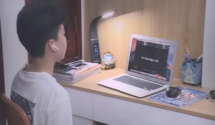 Nhiều trường đại học triển khai dạy học trực tuyến cho sinh viên đến tháng 3 - Ảnh 1. Nhiều trường đại học triển khai dạy học trực tuyến cho sinh viên đến tháng 3 - Ảnh 1.