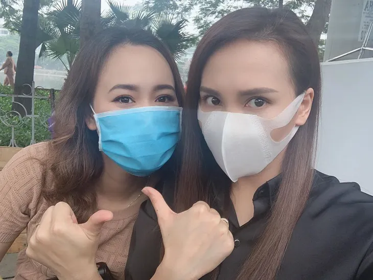 Cười lăn lộn với những hình ảnh hài hước từ phim trường Những ngày không quên - Ảnh 1. Cười lăn lộn với những hình ảnh hài hước từ phim trường Những ngày không quên - Ảnh 1.
