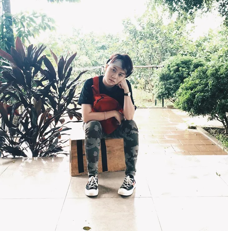 Cười lăn lộn với những hình ảnh hài hước từ phim trường Những ngày không quên - Ảnh 13. Cười lăn lộn với những hình ảnh hài hước từ phim trường Những ngày không quên - Ảnh 13.