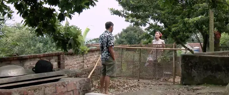 Những ngày không quên - Tập 11: Bố Sơn khỏi ốm, cả gia đình lại rộn tiếng cười - Ảnh 11. Những ngày không quên - Tập 11: Bố Sơn khỏi ốm, cả gia đình lại rộn tiếng cười - Ảnh 11.