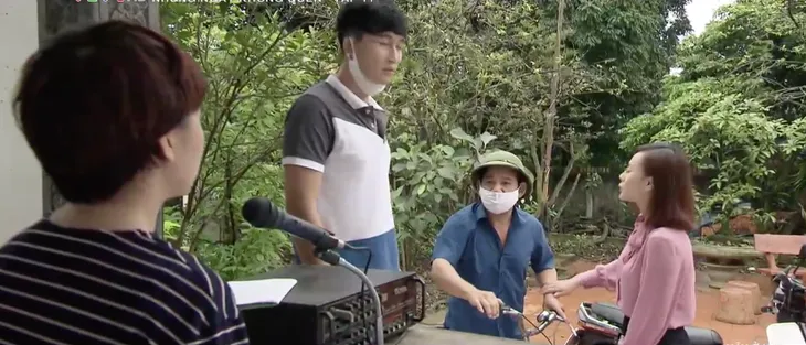 Những ngày không quên - Tập 11: Bố Sơn khỏi ốm, cả gia đình lại rộn tiếng cười - Ảnh 20. Những ngày không quên - Tập 11: Bố Sơn khỏi ốm, cả gia đình lại rộn tiếng cười - Ảnh 20.