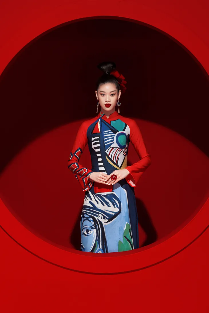 Khởi động cuộc thi thiết kế trang phục dân tộc cho đại diện Việt Nam tại Miss Universe 2020 - Ảnh 7. Khởi động cuộc thi thiết kế trang phục dân tộc cho đại diện Việt Nam tại Miss Universe 2020 - Ảnh 7.
