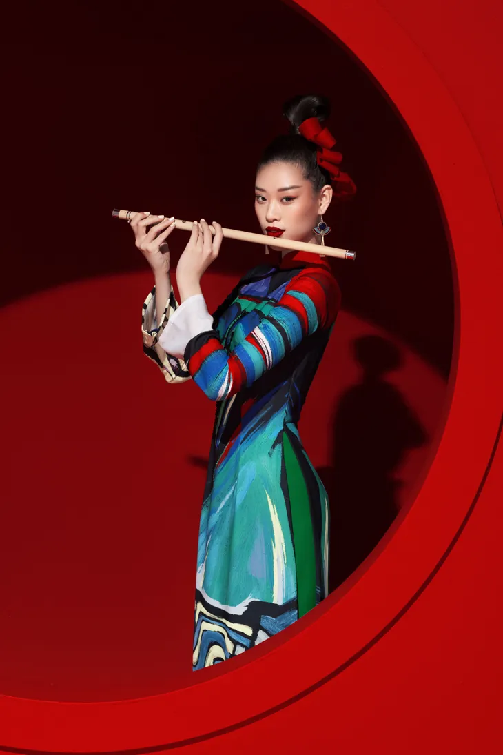 Khởi động cuộc thi thiết kế trang phục dân tộc cho đại diện Việt Nam tại Miss Universe 2020 - Ảnh 6. Khởi động cuộc thi thiết kế trang phục dân tộc cho đại diện Việt Nam tại Miss Universe 2020 - Ảnh 6.