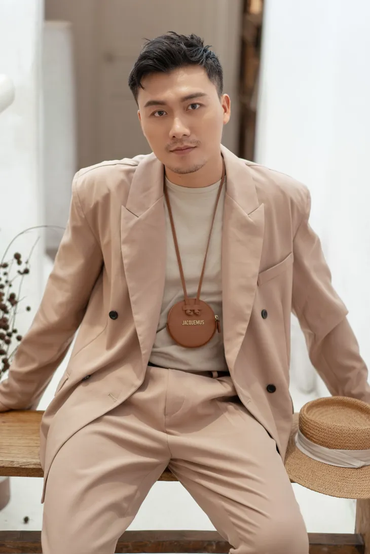 Nam chính Nước mắt loài cỏ dại Xuân Phúc lọt đề cử VTV Awards 2020 - Ảnh 1. Nam chính Nước mắt loài cỏ dại Xuân Phúc lọt đề cử VTV Awards 2020 - Ảnh 1.