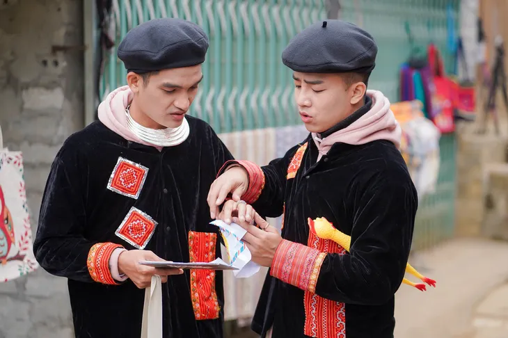 Ẩm thực kỳ thú: Mạc Văn Khoa - Đỗ Duy Nam chê Thanh Hương ăn nhiều, ghê gớm và kém sang - Ảnh 1. Ẩm thực kỳ thú: Mạc Văn Khoa - Đỗ Duy Nam chê Thanh Hương ăn nhiều, ghê gớm và kém sang - Ảnh 1.