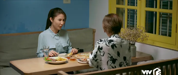 Tình yêu và tham vọng - Tập 12: Nghe tin Phong (Mạnh Trường) có bồ, Linh (Diễm My) bỗng thấy hụt hẫng - Ảnh 2. Tình yêu và tham vọng - Tập 12: Nghe tin Phong (Mạnh Trường) có bồ, Linh (Diễm My) bỗng thấy hụt hẫng - Ảnh 2.