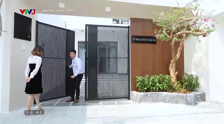 Căn nhà phố đẹp như mơ của nữ gia chủ yêu sắc màu - Ảnh 1. Căn nhà phố đẹp như mơ của nữ gia chủ yêu sắc màu - Ảnh 1.