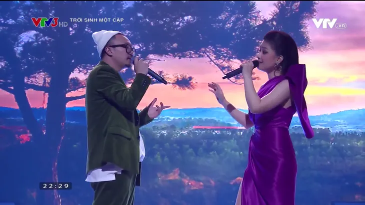 Dương Hoàng Yến - Hà Lê song kiếm hợp bích làm mới Thành phố buồn - Ảnh 1. Dương Hoàng Yến - Hà Lê song kiếm hợp bích làm mới Thành phố buồn - Ảnh 1.